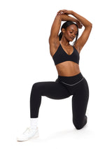 Thumbnail 4 of Aggressive Scrunch Highlight Legging - Onyx Black, 4 of 6