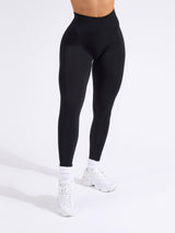Thumbnail 3 of Shape Seamless Legging - Black, 3 of 6