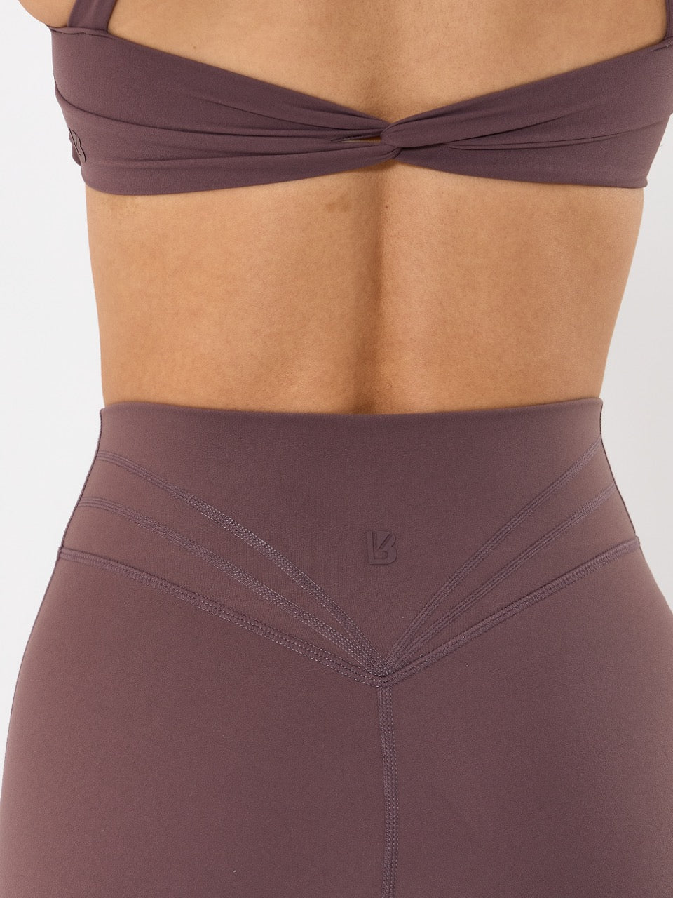 Legacy Short 6" - Mocha Berry