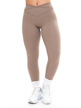 Thumbnail 3 of Girlfriend Legging - Chai Latte, 3 of 7