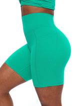 Rosa Pocket Short 7" - Lucky Charm