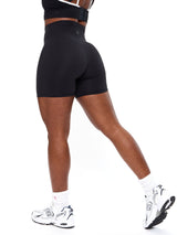 Rosa Short 5" - Onyx Black