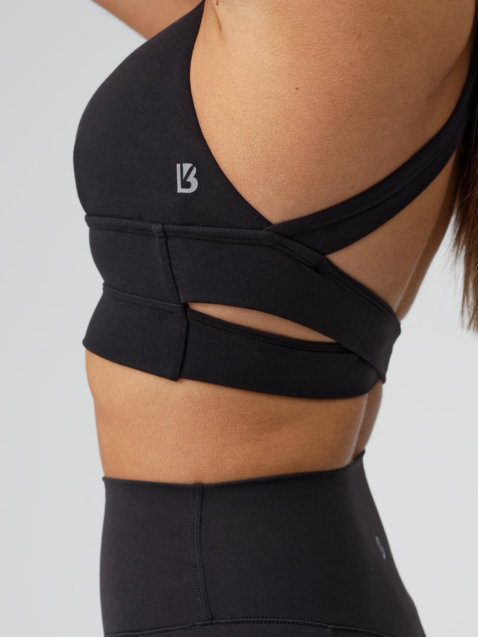 Alpha Sports Bra - Onyx Black Image 14
