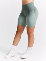 Thumbnail 3 of Miracle Seamless Short 6" - Sage Ombre, 3 of 6